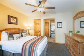 Riverfront, blocks to ski - Mtn Views, Hot Tub at Viking Lodge 217 condo Telluride